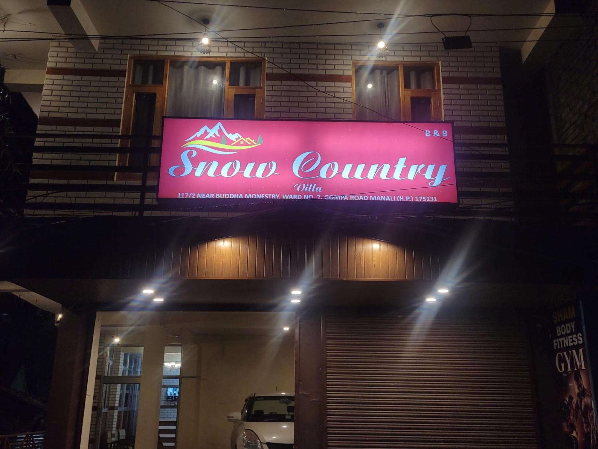 Hotel Snow Country Villa Manāli エクステリア 写真